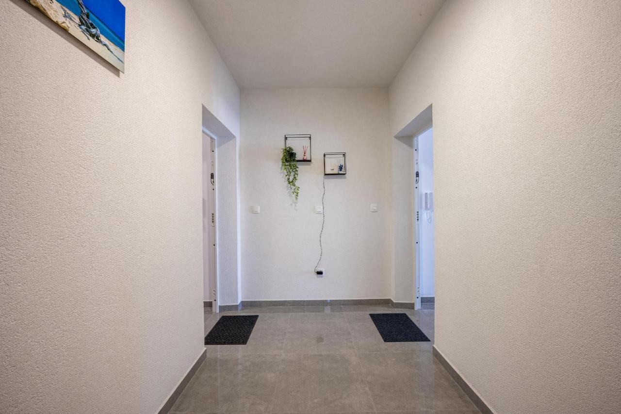 Domus Alba Apartments Pula Extérieur photo