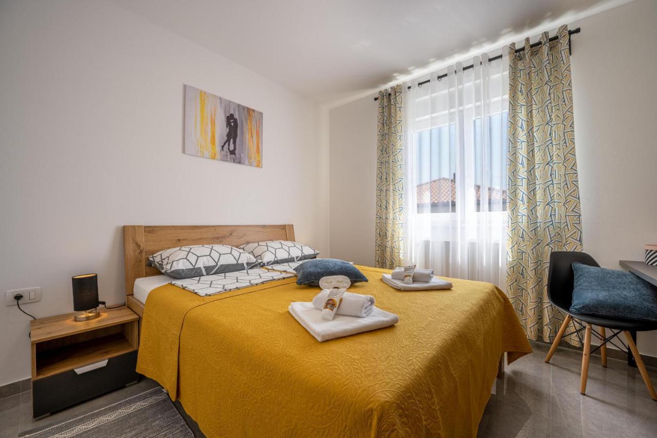 Domus Alba Apartments Pula Extérieur photo